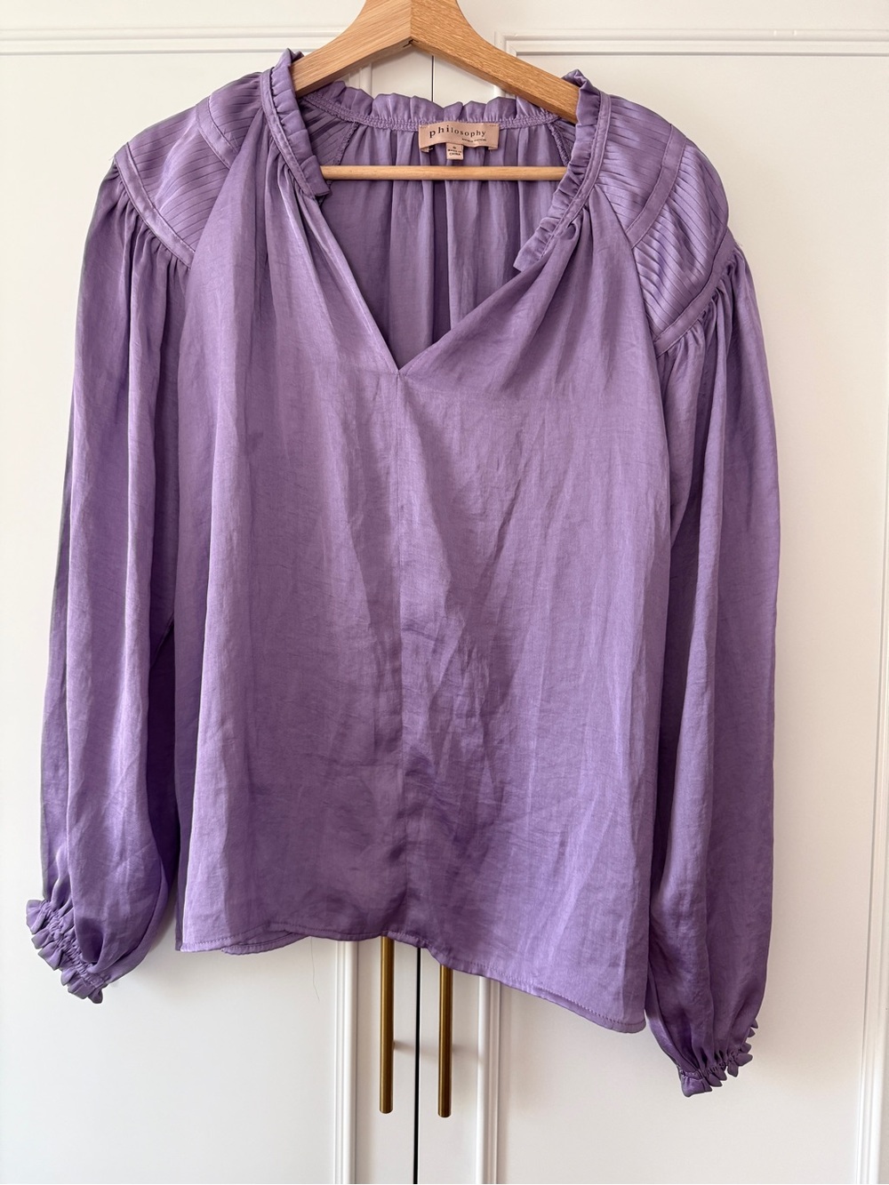 Philosophy Lilac V-Neck Long Sleeve Ruffle Blouse